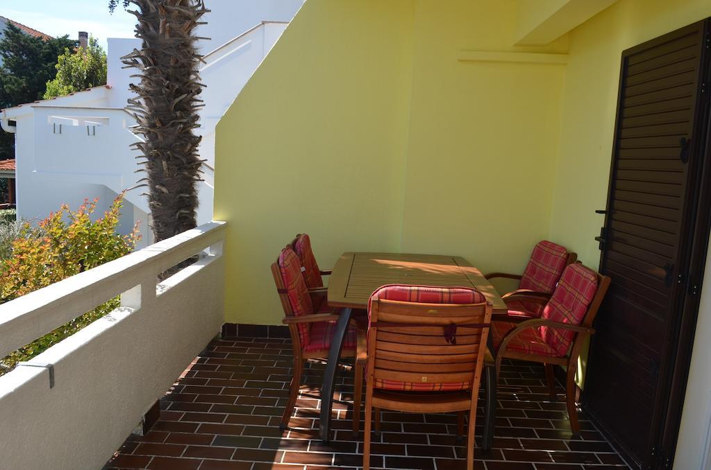 Apartments Mihalic Baška Habitación foto